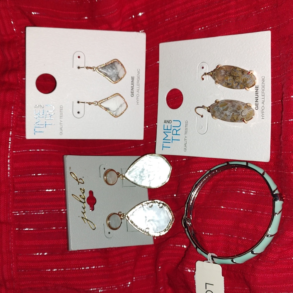4 NWT Earrings Bracelet Stones gems Gold Loft Jules, Time and True